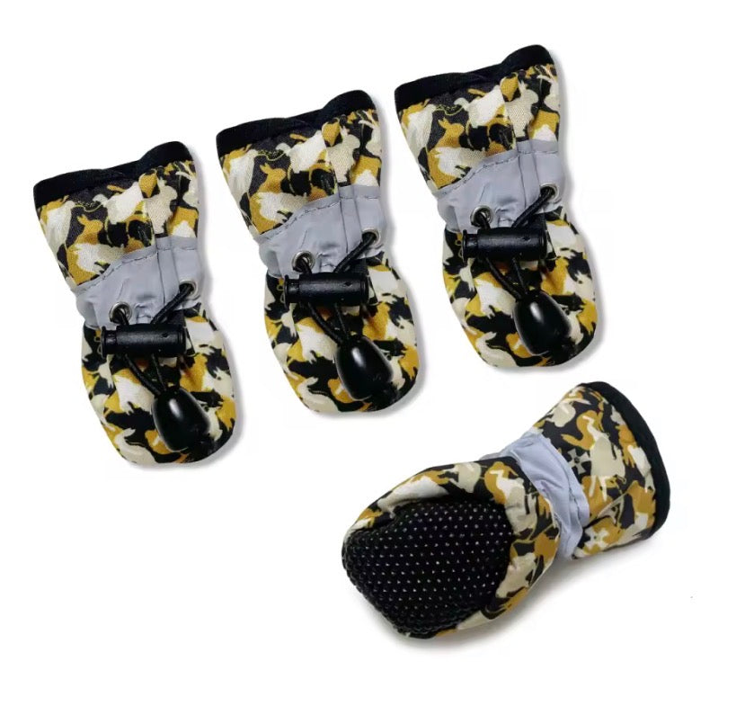 Bottes Imperméables pour Chien – Protection Pattes Randonnée & Hiver
